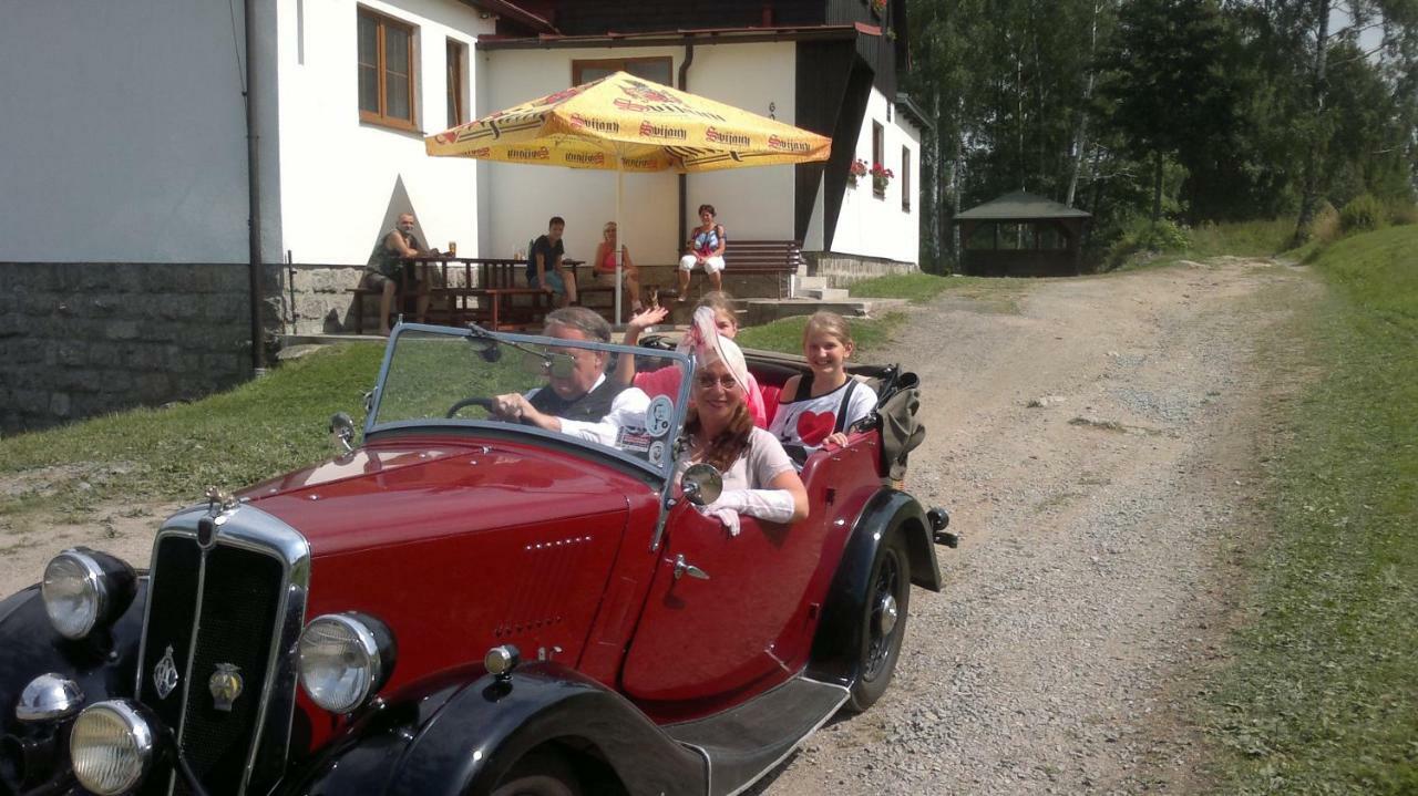 Penzion Jizerka Jablonec nad Nisou Exterior foto